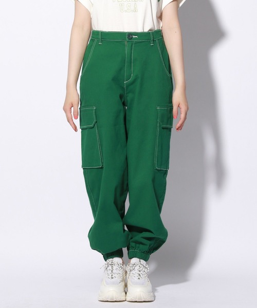 repipi armario（レピピ アルマリオ）の「ワイドストレッチカーゴパンツ（カーゴパンツ・キッズ・ブラック/ブラック系その他/グリーン系その他/ライトブルー/カーキ/ブラック系その他2/アイボリー・SMALL/MEDIUM/LARGE）」の15枚目の写真