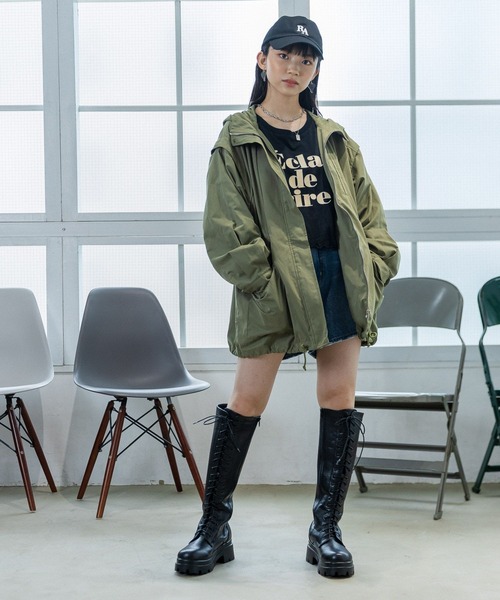 repipi armario（レピピ アルマリオ）の「2WAYミリタリーコート（ミリタリージャケット・キッズ・ブラック/カーキ・SMALL/MEDIUM/LARGE）」の7枚目の写真