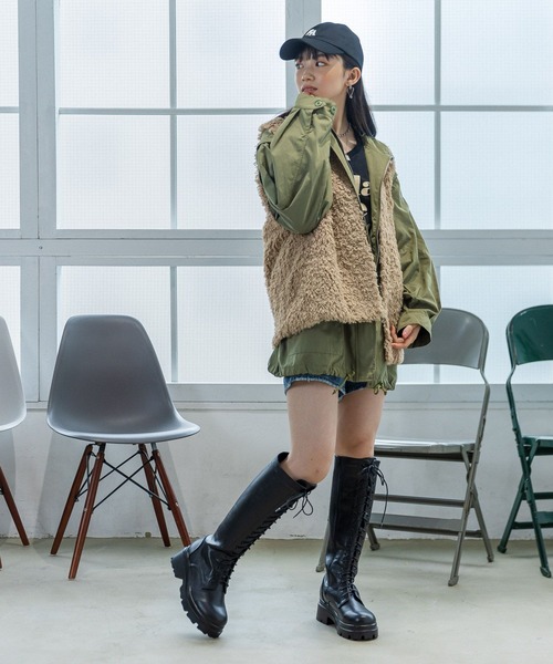 repipi armario（レピピ アルマリオ）の「2WAYミリタリーコート（ミリタリージャケット・キッズ・ブラック/カーキ・SMALL/MEDIUM/LARGE）」の9枚目の写真