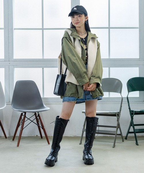 repipi armario（レピピ アルマリオ）の「2WAYミリタリーコート（ミリタリージャケット・キッズ・ブラック/カーキ・SMALL/MEDIUM/LARGE）」の10枚目の写真