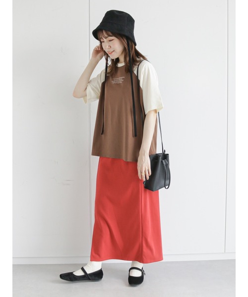 ehka sopo（エヘカソポ）の「カットサイドスリットペンシルスカート（スカート・レディース・ブラック/レッド/グリーン・ﾌﾘ-）」の13枚目の写真