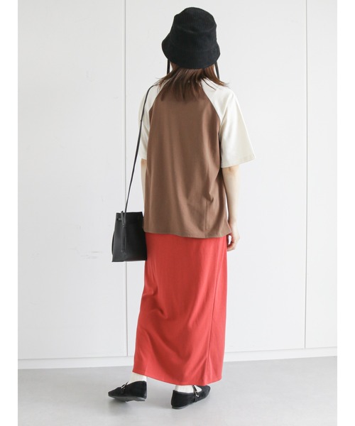 ehka sopo（エヘカソポ）の「カットサイドスリットペンシルスカート（スカート・レディース・ブラック/レッド/グリーン・ﾌﾘ-）」の14枚目の写真