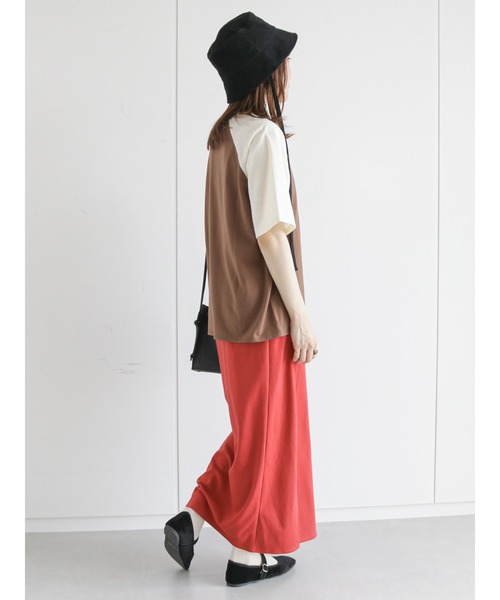 ehka sopo（エヘカソポ）の「カットサイドスリットペンシルスカート（スカート・レディース・ブラック/レッド/グリーン・ﾌﾘ-）」の15枚目の写真