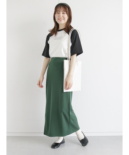 ehka sopo（エヘカソポ）の「カットサイドスリットペンシルスカート（スカート・レディース・ブラック/レッド/グリーン・ﾌﾘ-）」の17枚目の写真