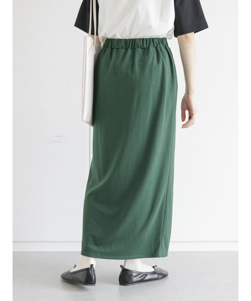 ehka sopo（エヘカソポ）の「カットサイドスリットペンシルスカート（スカート・レディース・ブラック/レッド/グリーン・ﾌﾘ-）」の22枚目の写真