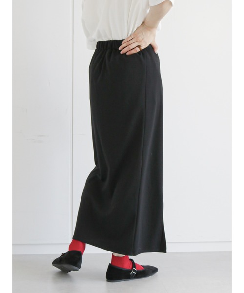 ehka sopo（エヘカソポ）の「カットサイドスリットペンシルスカート（スカート・レディース・ブラック/レッド/グリーン・ﾌﾘ-）」の11枚目の写真