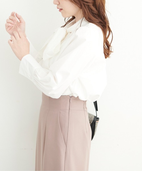 FREE'S MART（フリーズマート）の「ピンタックボウタイブラウス（シャツ/ブラウス・レディース・ホワイト/ブルー/ダークネイビー・FREE）」の6枚目の写真