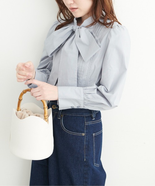 FREE'S MART（フリーズマート）の「ピンタックボウタイブラウス（シャツ/ブラウス・レディース・ホワイト/ブルー/ダークネイビー・FREE）」の14枚目の写真