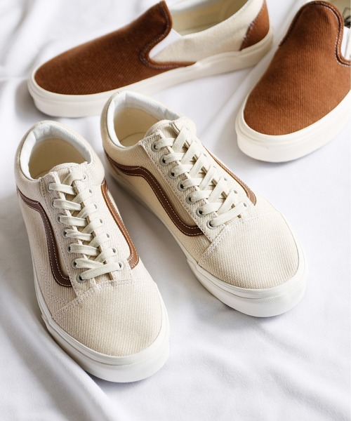 And A（アンドエー）の「VANS ヴァンズ / OLD SKOOL オールドスクール デザートツイル キャンバスローカットスニーカー / VN0A5KRSBD4 VN0A5JMIBUE（スニーカー・レディース・ベージュ/オリーブ・23cm/24cm/23.5cm/24.5cm）」の2枚目の写真