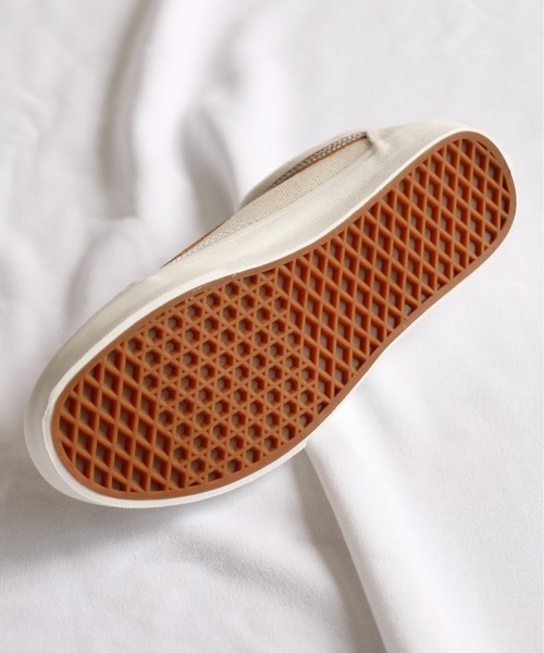 And A（アンドエー）の「VANS ヴァンズ / OLD SKOOL オールドスクール デザートツイル キャンバスローカットスニーカー / VN0A5KRSBD4 VN0A5JMIBUE（スニーカー・レディース・ベージュ/オリーブ・23cm/24cm/23.5cm/24.5cm）」の11枚目の写真