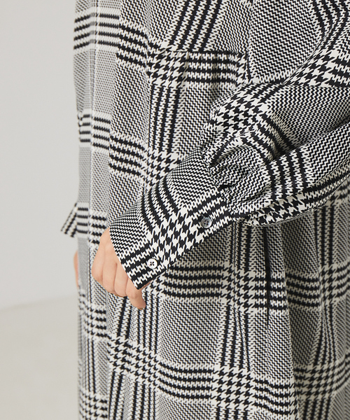 qualite(カリテ)の「ビッグチェックワンピース(ワンピース・レディース・ブラック・フリー)」の5枚目の写真