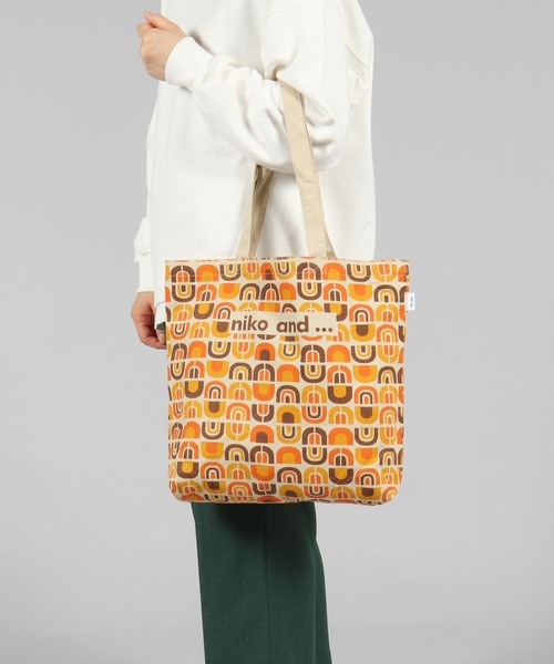 オリジナルレトロ柄トートバッグ トートバッグ Niko And ニコアンド のファッション通販 Zozotown