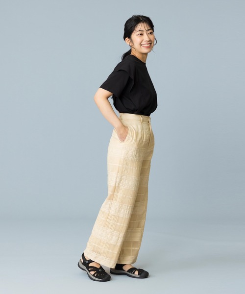 KEEN（キーン）の「ROSE SANDAL / ローズ サンダル / レディース サンダル（サンダル・レディース・ブラック/ライトブラウン・23cm/24cm/23.5cm/22.5cm/24.5cm/25cm/25.5cm/26cm）」の12枚目の写真