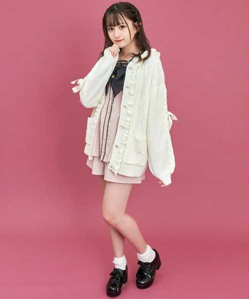 Secret Honey(シークレットハニー)の「フード付ケーブル編みカーディガン(カーディガン/ボレロ・レディース・ワインレッド/グレー/オフホワイト/ピンク・MEDIUM)」の11枚目の写真