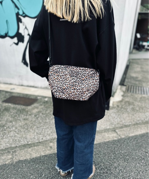 FREDRIK PACKERS(フレドリックパッカーズ)の「FREDRIK PACKERS / フレドリックパッカーズ / 1000D FAM SHOULDER <M>(ショルダーバッグ・レディース・ブラック/ブラウン系その他/オリーブ/レオパード/ホワイト・ONESIZE)」の21枚目の写真