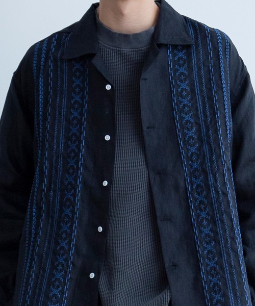 Universal Style Wear（ユニバーサルスタイルウェア）の「Universal Style Wear キューバ シャツ（シャツ/ブラウス・メンズ・ナチュラル/キャメル/サックスブルー/ブラック・MEDIUM/LARGE/X-LARGE）」の22枚目の写真