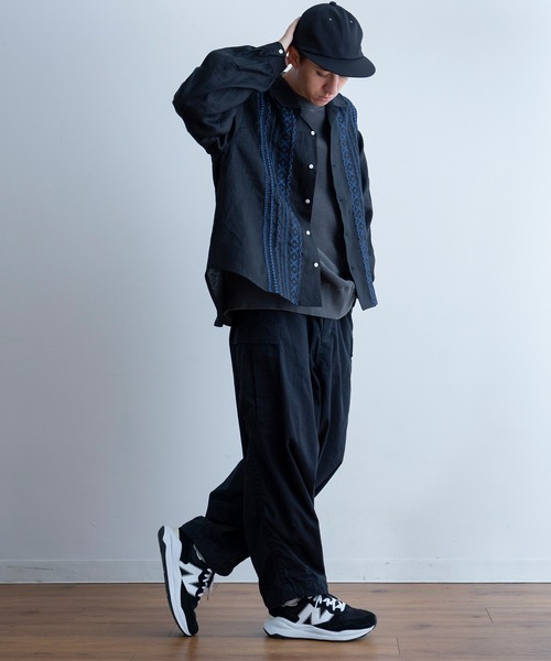 Universal Style Wear（ユニバーサルスタイルウェア）の「Universal Style Wear キューバ シャツ（シャツ/ブラウス・メンズ・ナチュラル/キャメル/サックスブルー/ブラック・MEDIUM/LARGE/X-LARGE）」の18枚目の写真