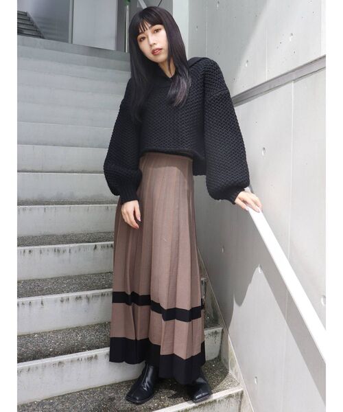 MURUA（ムルーア）の「セーラーカラークロップドニット（ニット/セーター・レディース・ブラック/ブルー/アイボリー・FREE）」の15枚目の写真