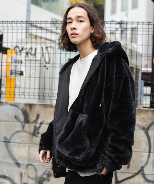 WEGO（ウィゴー）の「WEGO/【一部店限定】フェイクファーZIPパーカー