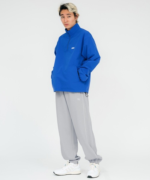 XLARGE（エクストララージ）の「EMBROIDERED LOGO PIPING SWEAT PANTS（スウェットパンツ・メンズ・アッシュ/ネイビー/ブラック・L/M/XL/S）」の13枚目の写真