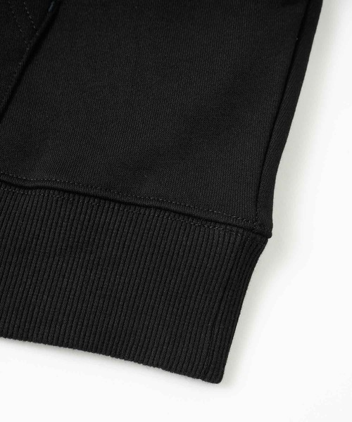 MILKFED.(ミルクフェド)の「BAR WAPPEN SWEAT HOODIE(パーカー・レディース・オフホワイト/アッシュ/ブラック・ONE SIZE)」の8枚目の写真