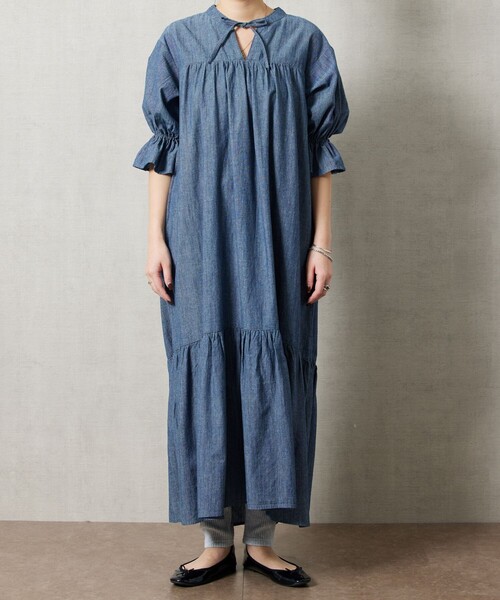 FREAK'S STORE（フリークスストア）の「【限定展開】シャンブレースキッパーティアードワンピース（ワンピース・レディース・ネイビー/サックスブルー・MEDIUM/SMALL）」の12枚目の写真