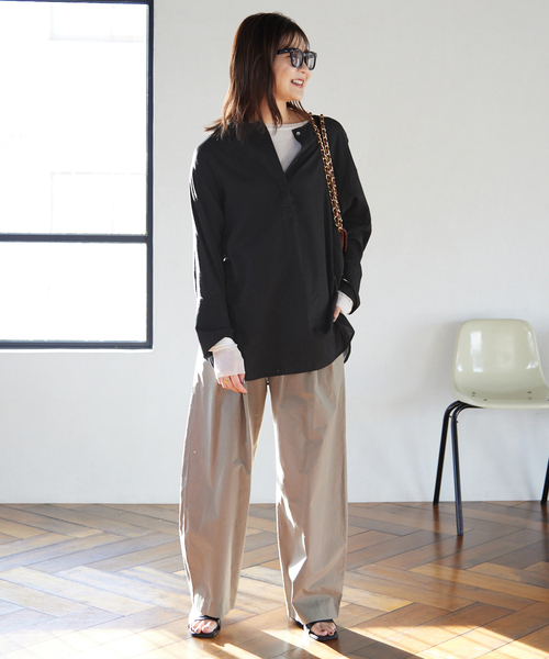 SLOBE IENA(スローブイエナ)の「60Ryアムゼンクルーネックブラウス(シャツ/ブラウス・レディース・ホワイト/ブラック・FREE)」の10枚目の写真