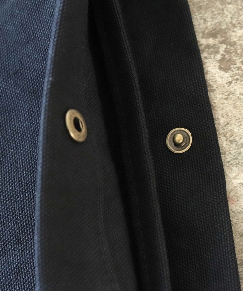 PAR ICI KLASSISK（パーリッシィクラシスク）の「ateliers PENELOPE フラットトート（トートバッグ・レディース・ブラック/アイボリー/ダークグリーン/オレンジ・FREE）」の5枚目の写真