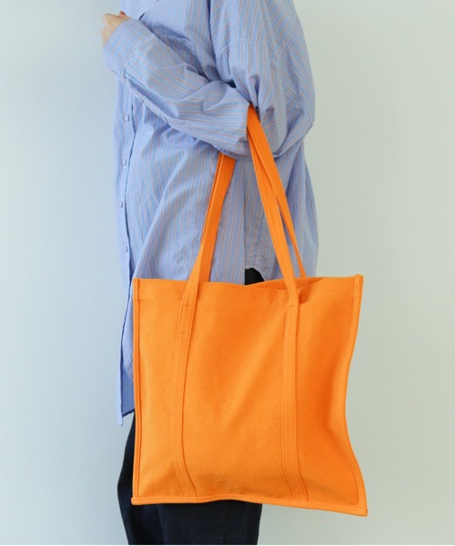 PAR ICI KLASSISK（パーリッシィクラシスク）の「ateliers PENELOPE フラットトート（トートバッグ・レディース・ブラック/アイボリー/ダークグリーン/オレンジ・FREE）」の16枚目の写真