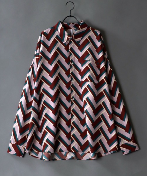 SITRY(シトリー)の「Oversize Drop shoulder Patterned shirt/オーバーサイズ ドロップショルダー 総柄 シャツ(シャツ/ブラウス・メンズ・ネイビー/ホワイト系その他/ブラック系その他2/ブラック/グリーン/ブラウン系その他/ホワイト/ブラウン/ブラック系その他・L/M/XL)」の1枚目の写真