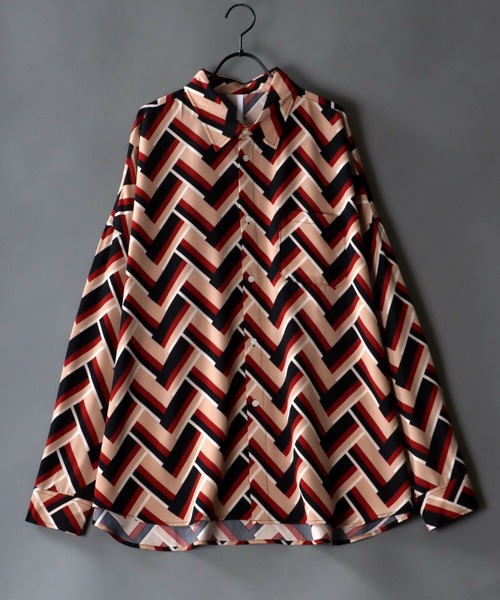 SITRY(シトリー)の「Oversize Drop shoulder Patterned shirt/オーバーサイズ ドロップショルダー 総柄 シャツ(シャツ/ブラウス・メンズ・ネイビー/ホワイト系その他/ブラック系その他2/ブラック/グリーン/ブラウン系その他/ホワイト/ブラウン/ブラック系その他・L/M/XL)」の6枚目の写真