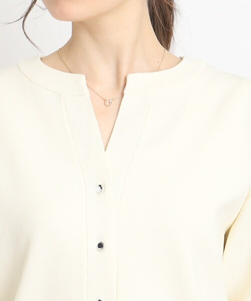 Cutie Blonde(キューティーブロンド)の「◆抜け感あふれるキーネック スポンディッシュカーディガン(カーディガン/ボレロ・レディース・ブラック/サックスブルー/アイボリー・00)」の21枚目の写真