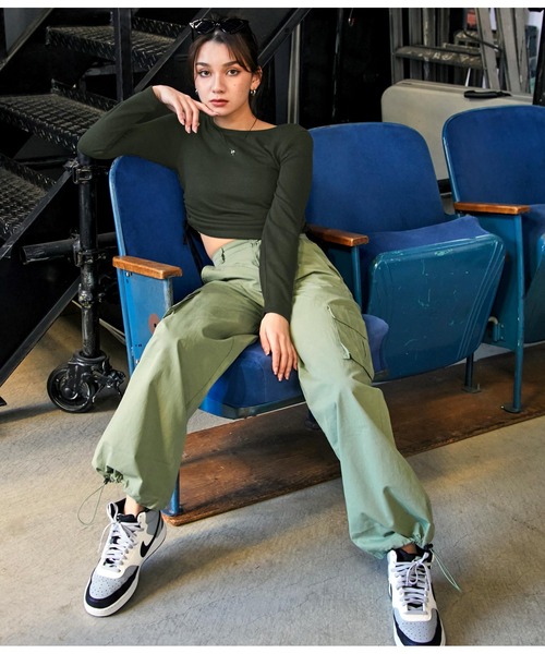 ANAP（アナップ）の「サイドギャザーワッフルトップスカットソー（Tシャツ/カットソー・レディース・ブルー/ライトベージュ/スミクロ・FREE）」の11枚目の写真