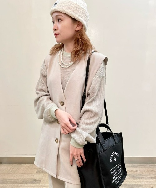 HONEYSUCKLE ROSE（ハニーサックルローズ）の「【HONEYSUCKLE ROSE】リネンライクベスト（ベスト・レディース・ベージュ/ブラック・M-L）」の19枚目の写真