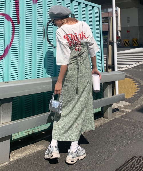 SHAGGIE(シャギー)の「デイジーフロント刺繍バックプリントオーバーTEEシャツ(Tシャツ/カットソー・レディース・ピンク/ホワイト/ネイビー・FREE)」の16枚目の写真