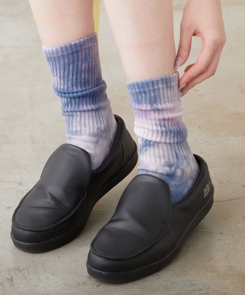 WHIMSIC(ウィムジック)の「【UNISEX】タイダイソックス(ソックス/靴下・メンズ・パープル/グリーン/ブルー/オレンジ系その他・FREE)」の3枚目の写真