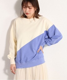 斜めハイショクキリカエスウェット