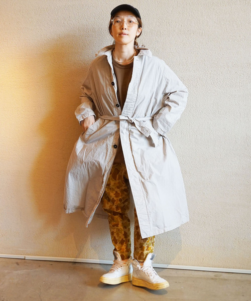 JOURNAL STANDARD LUXE（ジャーナルスタンダード　ラックス）の「チノストレッチ タックテーパーパンツ（チノパンツ・レディース・ブラウン/ブラック/ベージュ・SMALL/MEDIUM）」の22枚目の写真