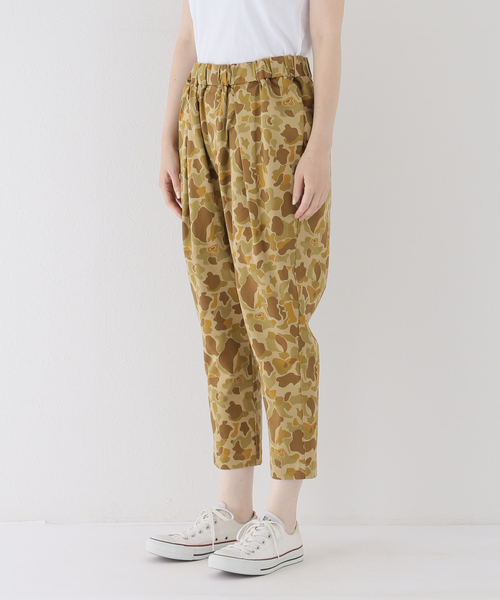 JOURNAL STANDARD LUXE（ジャーナルスタンダード　ラックス）の「チノストレッチ タックテーパーパンツ（チノパンツ・レディース・ブラウン/ブラック/ベージュ・SMALL/MEDIUM）」の5枚目の写真