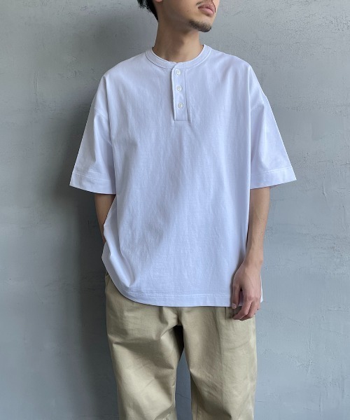 Healthknit（ヘルスニット）の「【FINEBOYS 9月号掲載】[HEALTHKNIT/ヘルスニット] 別注 ビックシルエット ヘンリーネックTシャツ（Tシャツ/カットソー・レディース・グレー/ブラック/ホワイト・M/L/XL/XXL）」の18枚目の写真