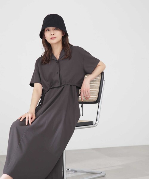 N.（N. Natural Beauty Basic）（エヌエヌナチュラルビューティーベーシック）の「ドロストシャツ＆キャミワンピースセット（ワンピース・レディース・グレー/ベージュ・MEDIUM）」の4枚目の写真