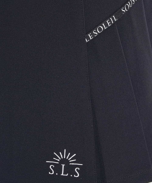 a.v.v（アーヴェヴェ）の「レディースゴルフウエア　サイドプリーツキュロット（その他パンツ・レディース・ブラック/ホワイト・40/38/36）」の7枚目の写真