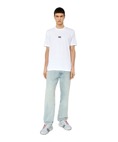 【シンプルなデザイン】DIESEL Tシャツ DIESEL（ディーゼル）の「メンズ Tシャツ ワンポイント
