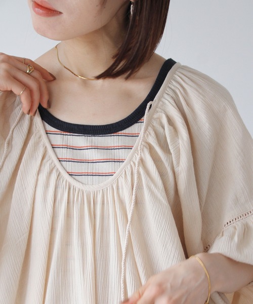 Crisp（クリスプ）の「クレープエアリーワンピース（ワンピース・レディース・パープル/アイボリー・FREE）」の4枚目の写真