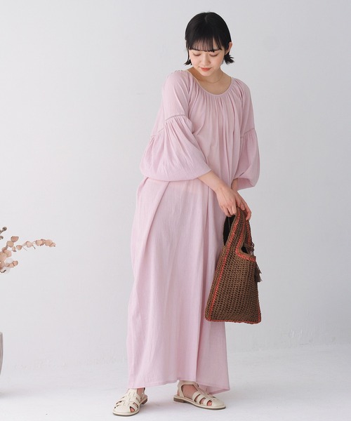 Crisp（クリスプ）の「クレープエアリーワンピース（ワンピース・レディース・パープル/アイボリー・FREE）」の5枚目の写真