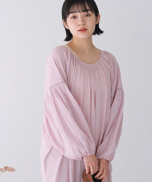 Crisp（クリスプ）の「クレープエアリーワンピース（ワンピース・レディース・パープル/アイボリー・FREE）」の13枚目の写真