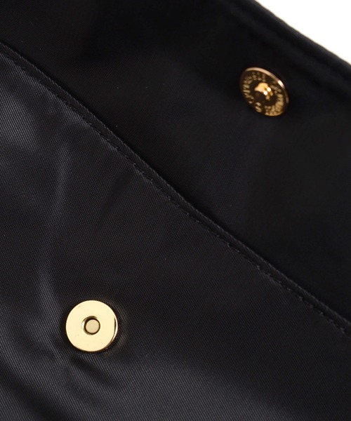 Arnold Palmer（アーノルドパーマー）の「10ポケット ショルダーバッグ（ショルダーバッグ・レディース・チャコールグレー/ブラック/ベージュ・F）」の7枚目の写真