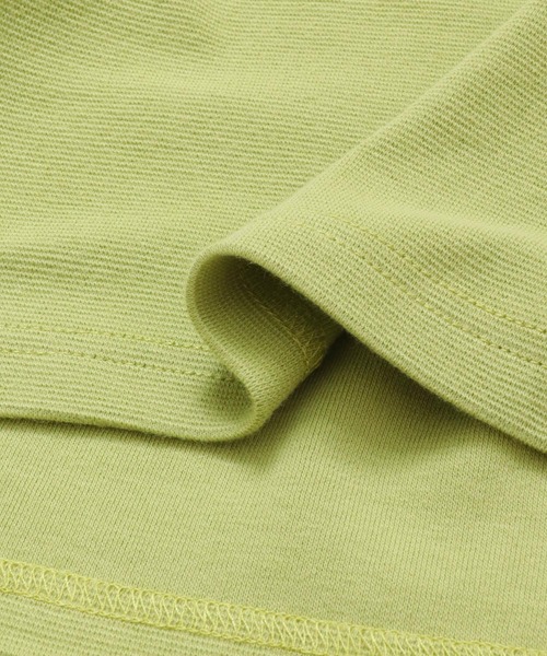 ITEMS URBANRESEARCH(アイテムズ アーバンリサーチ)の「リップルスクエアネックタンクトップ(タンクトップ・レディース・グレー系その他/ブラック/グリーン/ホワイト/オレンジ・FREE)」の14枚目の写真