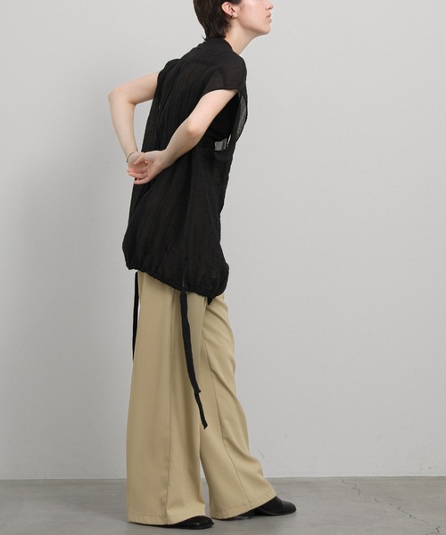 select MOCA（セレクトモカ）の「楊柳シアーノースリーブブラウス