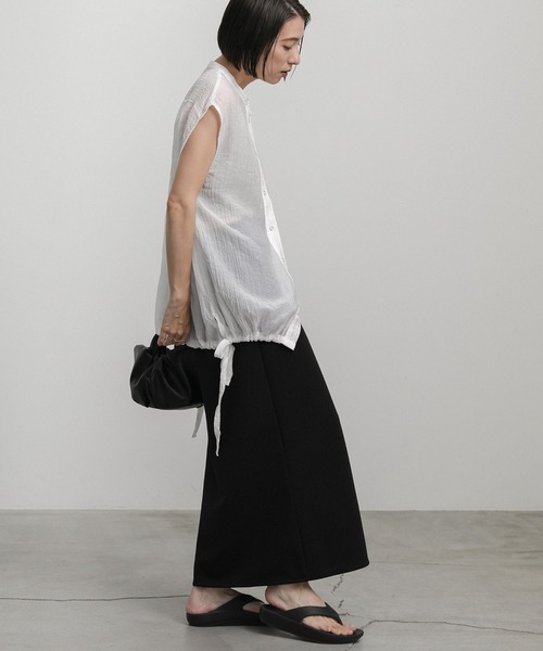 select MOCA（セレクトモカ）の「楊柳シアーノースリーブブラウス